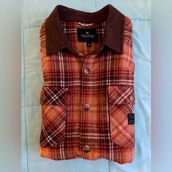 Roark Revival!  Medium-heavy cotton flannel plaid shirt. - Picture 2 of 6